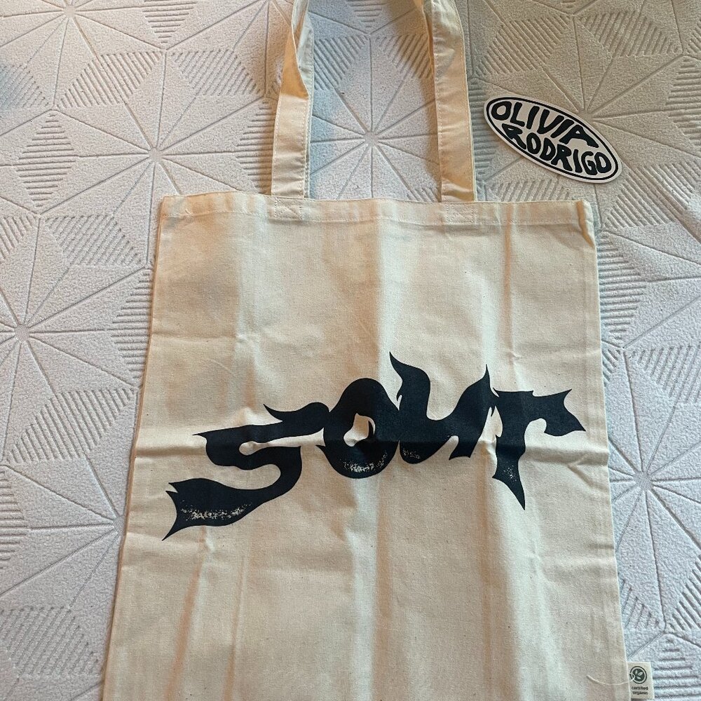 Olivia Rodrigo SOUR tote bag + sticker